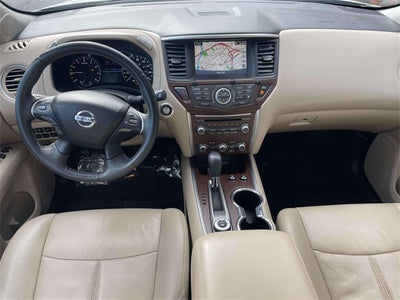 2018 Nissan Pathfinder Platinum