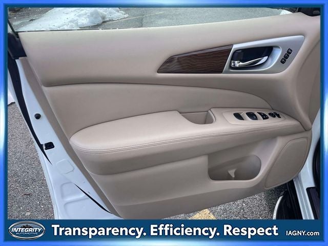 2018 Nissan Pathfinder Platinum