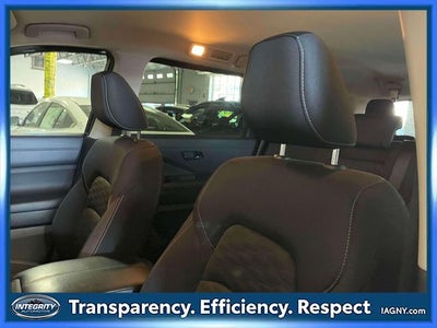 2023 Nissan Pathfinder S