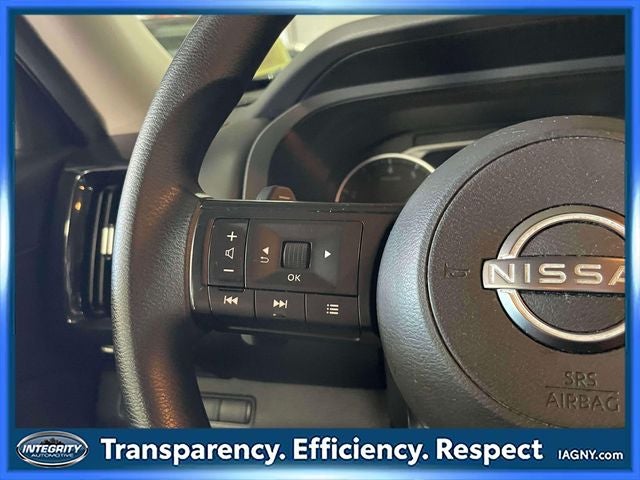 2023 Nissan Pathfinder S