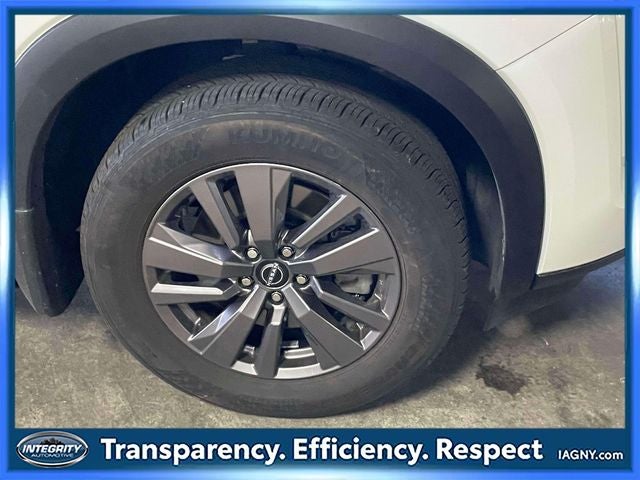 2023 Nissan Pathfinder S