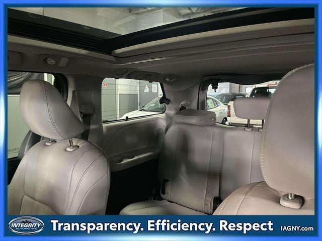 2018 Toyota Sienna Limited Premium 7 Passenger