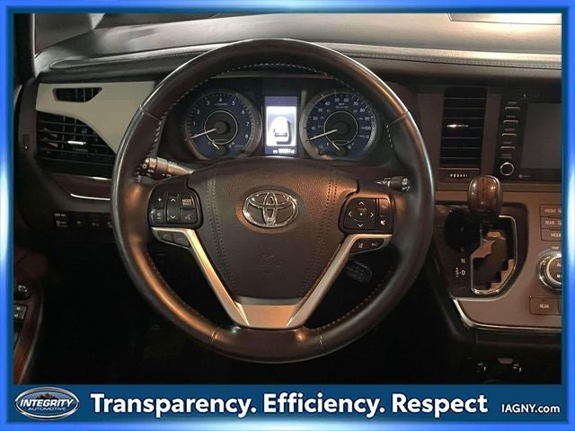 2018 Toyota Sienna Limited Premium 7 Passenger