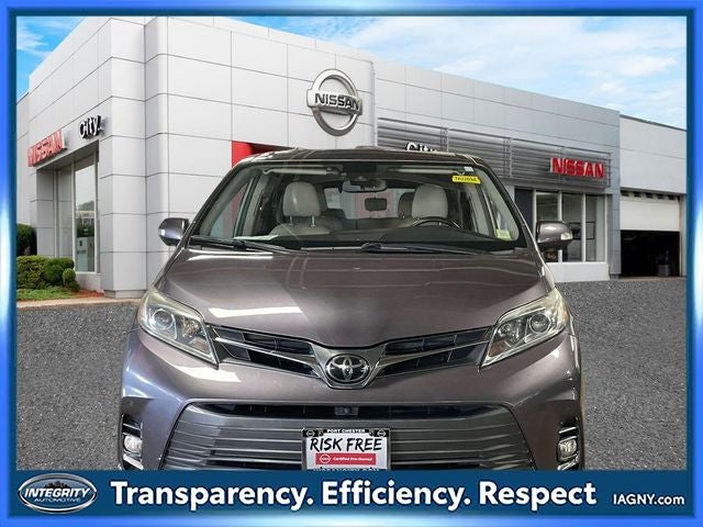 2018 Toyota Sienna Limited Premium 7 Passenger