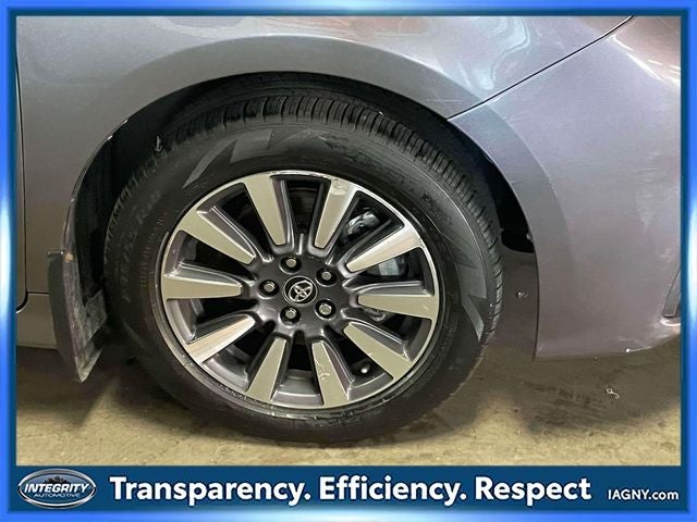 2018 Toyota Sienna Limited Premium 7 Passenger