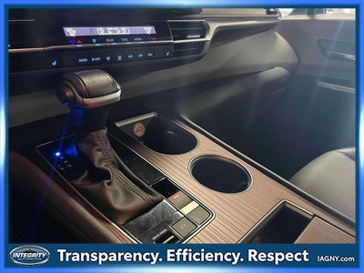 2023 Toyota Sienna XLE 8 Passenger