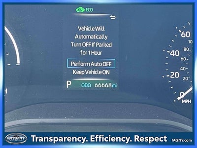 2023 Toyota Sienna XLE 8 Passenger