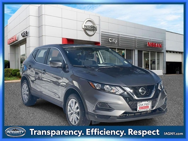 2022 Nissan Rogue Sport S