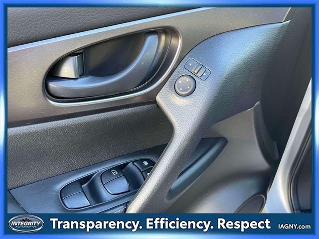 2022 Nissan Rogue Sport S