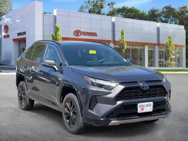 2023 Toyota RAV4 Hybrid SE