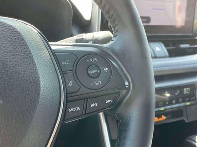 2023 Toyota RAV4 Hybrid SE
