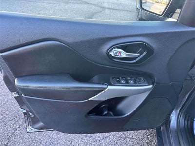 2022 Jeep Cherokee X