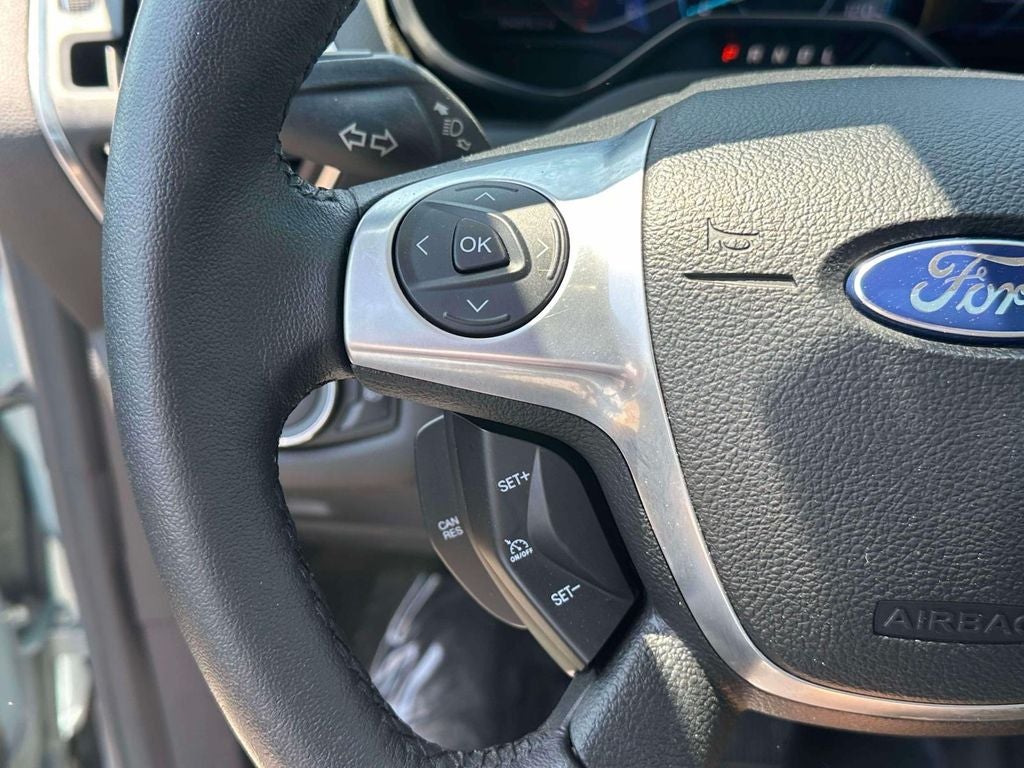 2013 Ford C-Max Hybrid SE