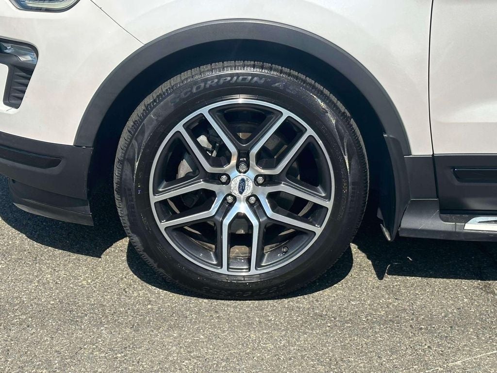 2019 Ford Explorer Sport