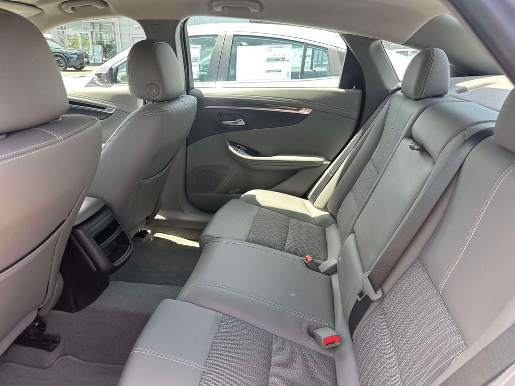 2018 Chevrolet Impala LS 1FL
