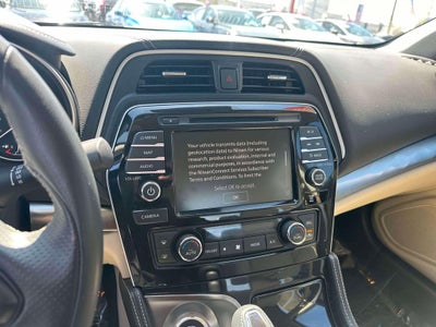 2023 Nissan Maxima SV