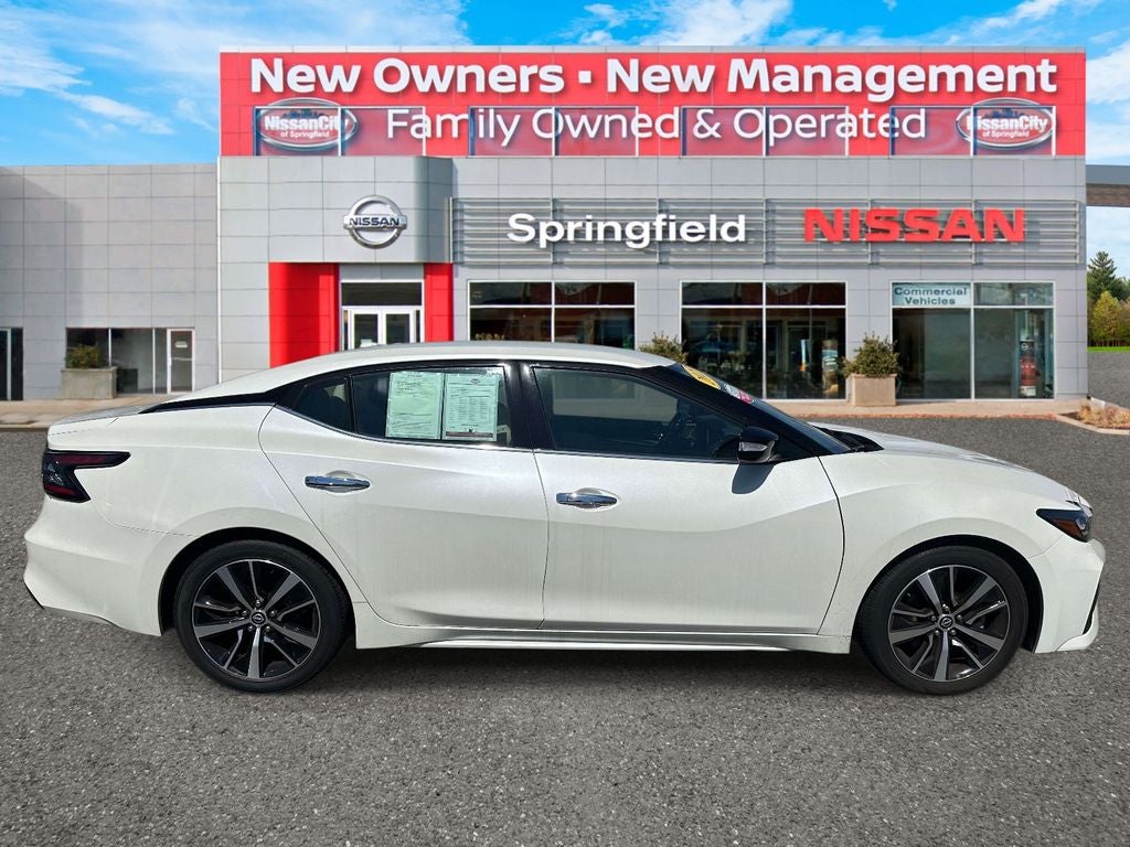 2023 Nissan Maxima SV