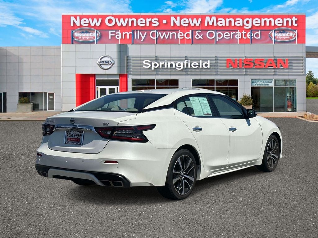 2023 Nissan Maxima SV