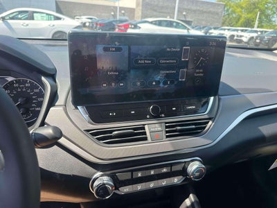 2026 Nissan Altima SR