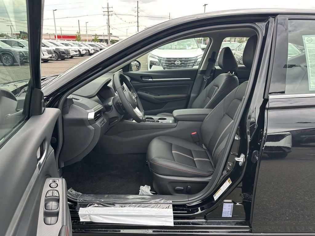 2026 Nissan Altima SR