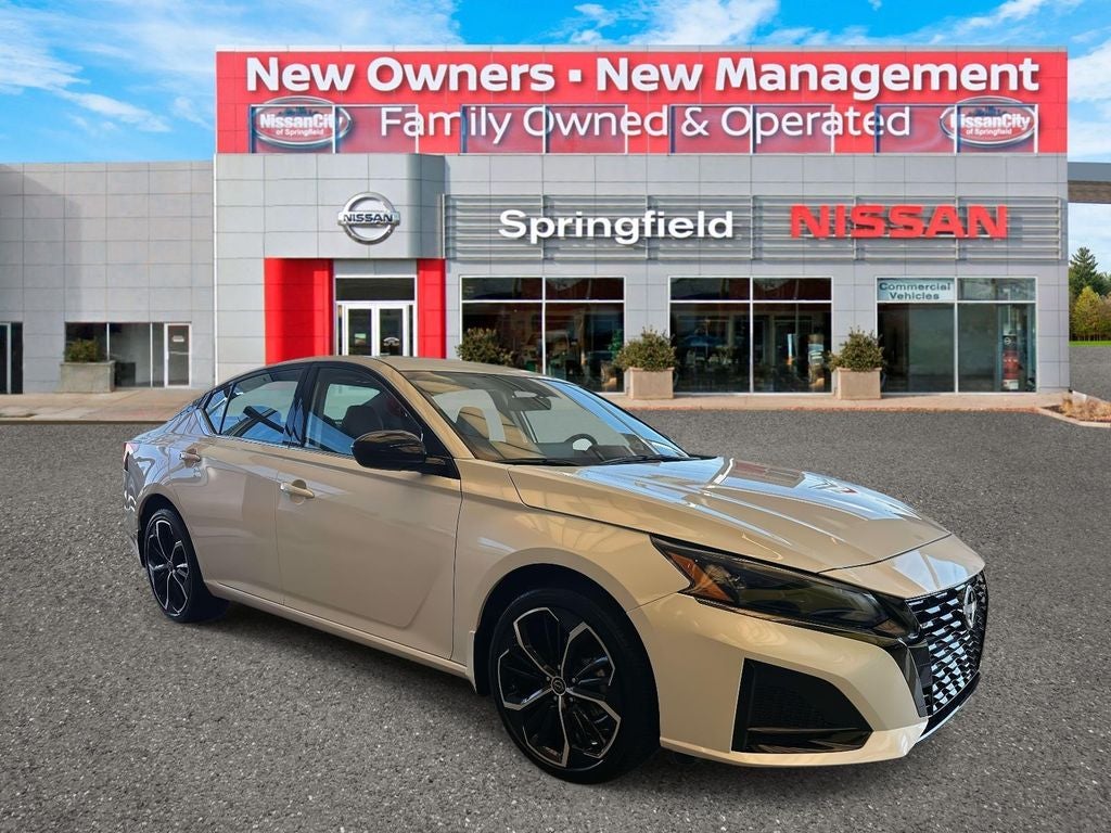 2025 Nissan Altima SR