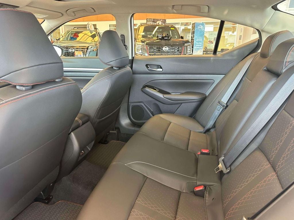 2025 Nissan Altima SR