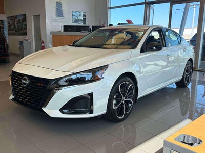 2025 Nissan Altima SR