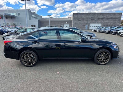 2025 Nissan Altima SR