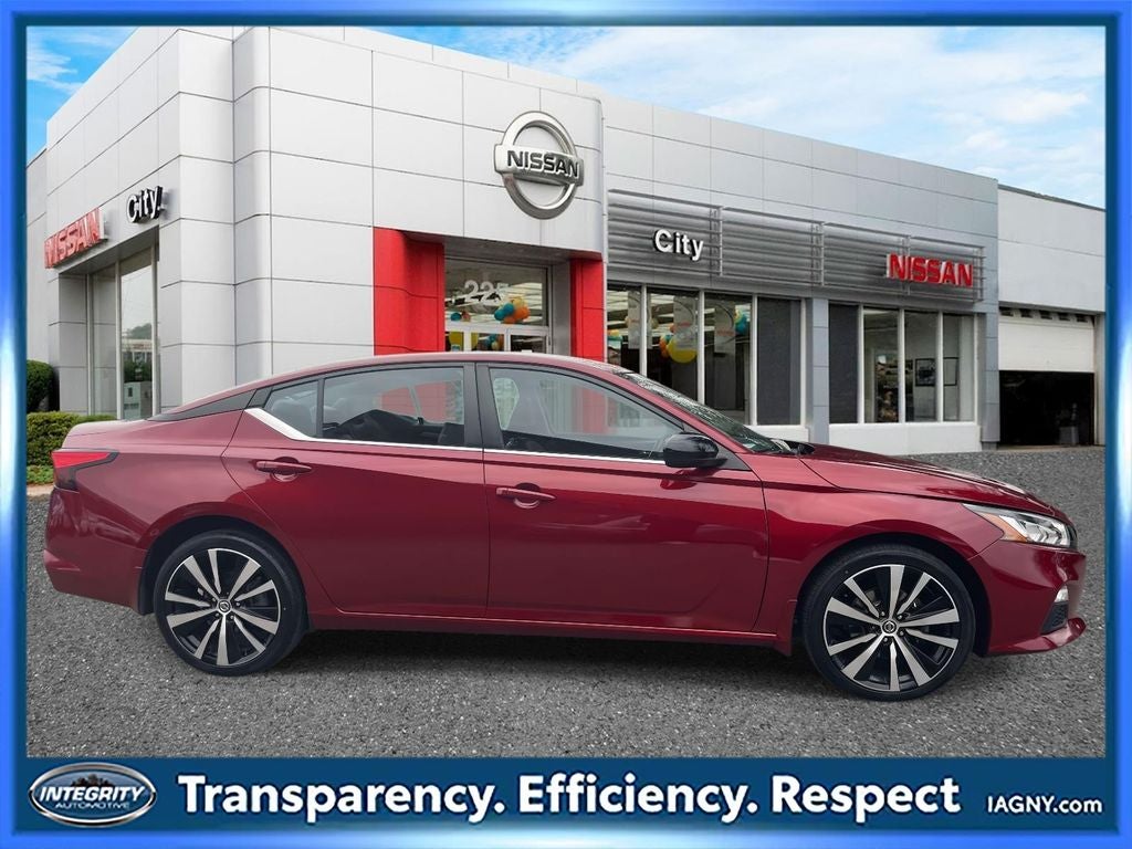 2022 Nissan Altima 2.5 SR