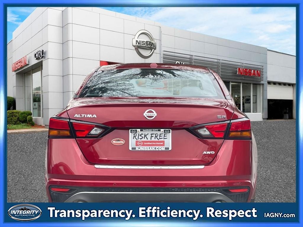 2022 Nissan Altima 2.5 SR