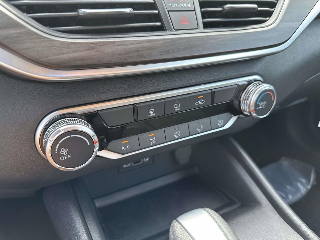 2026 Nissan Altima SV