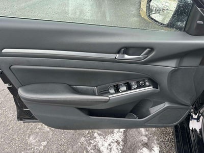 2023 Nissan Altima SV