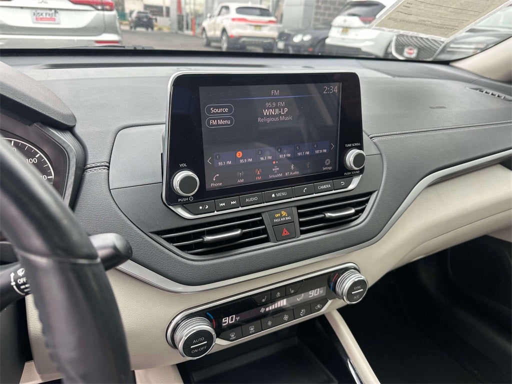 2020 Nissan Altima 2.5 SV