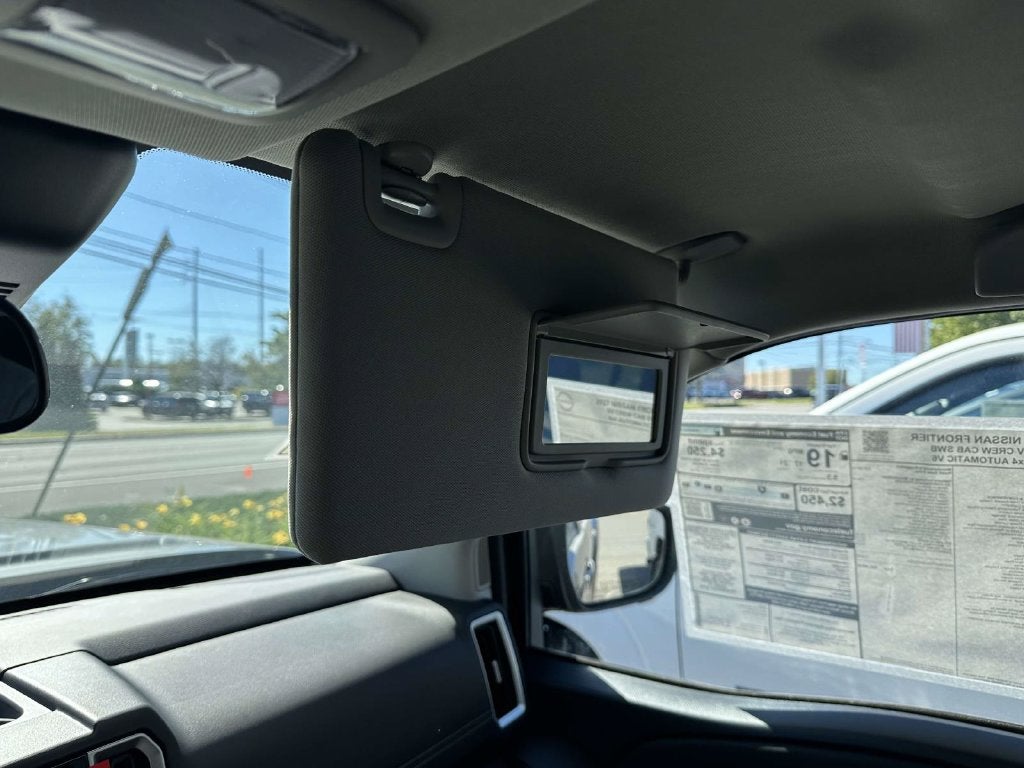 2027 Nissan Frontier Crew Cab SV
