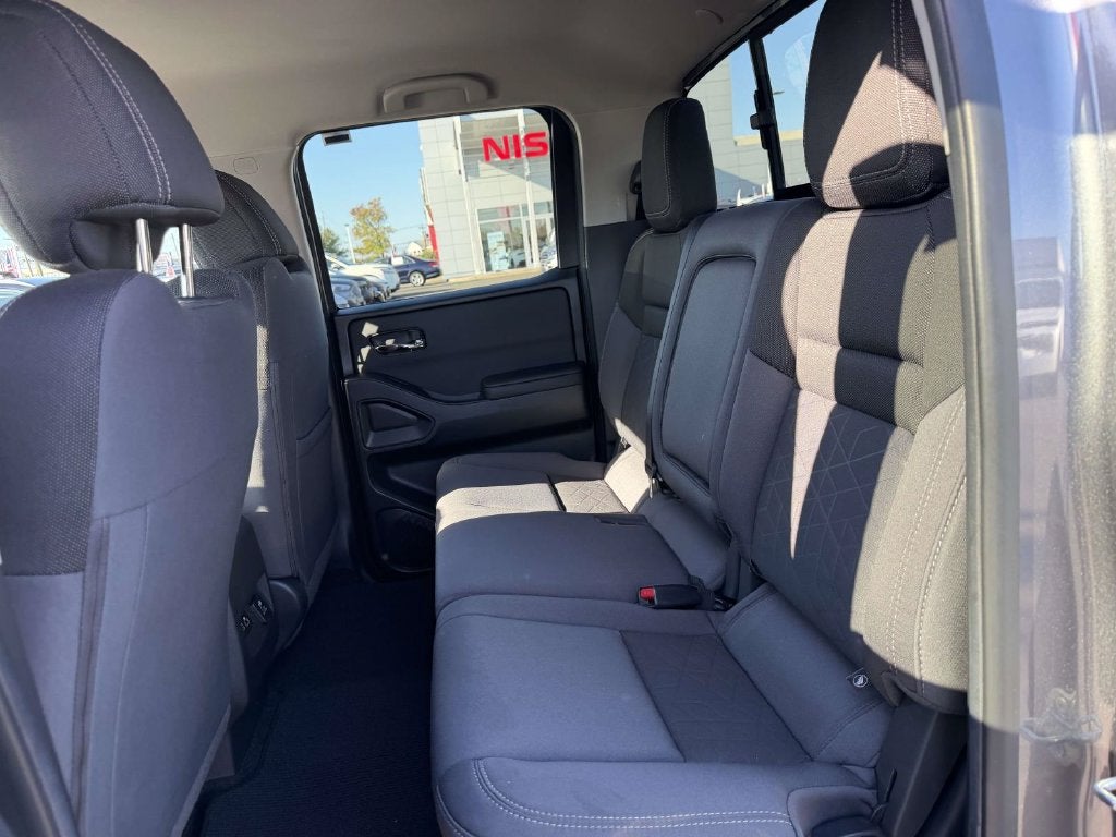 2026 Nissan Frontier Crew Cab SV