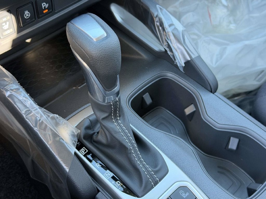 2027 Nissan Frontier Crew Cab SV