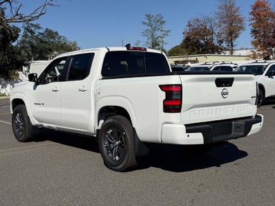 2027 Nissan Frontier Crew Cab SV