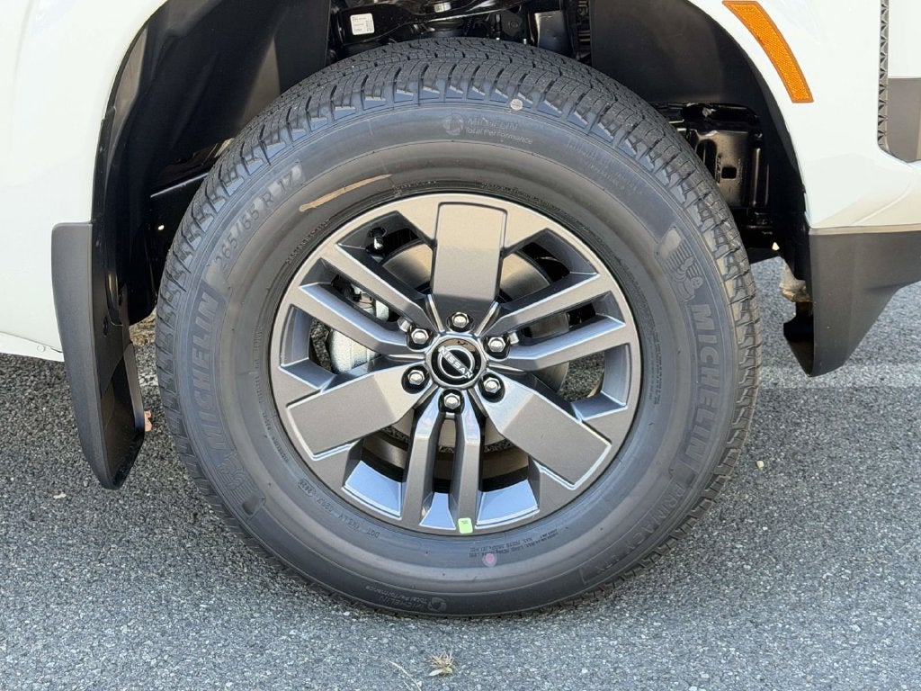 2027 Nissan Frontier Crew Cab SV