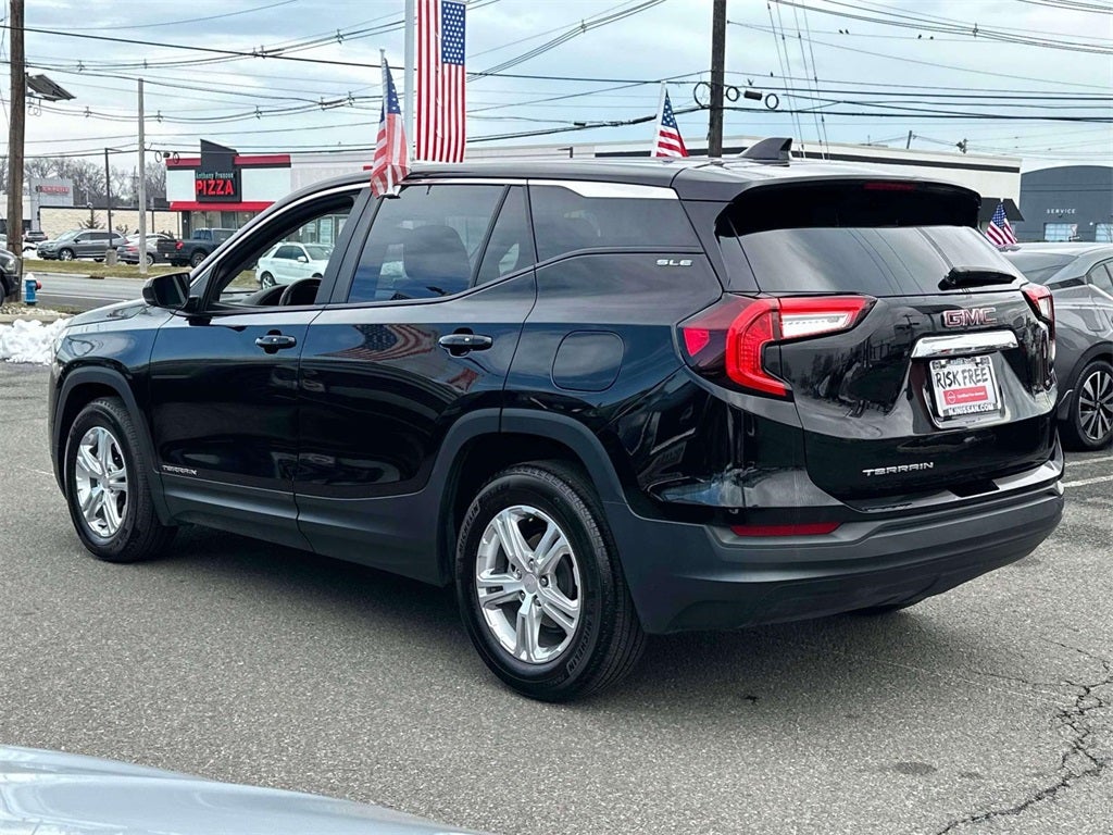 2024 GMC Terrain SLE