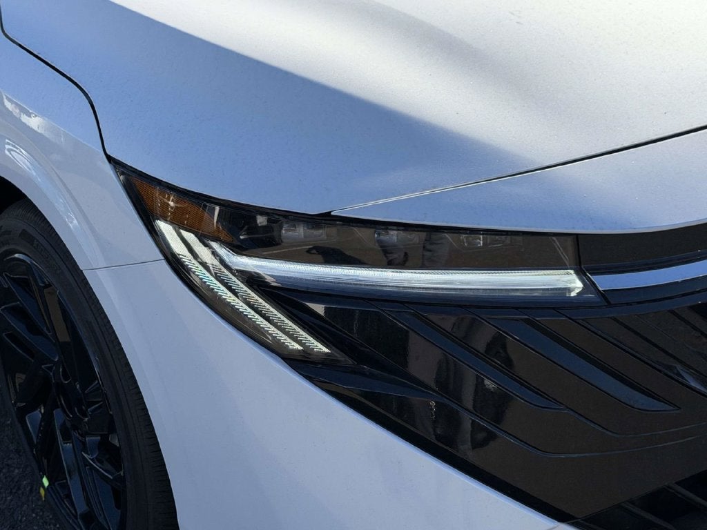 2027 Nissan Sentra SR Midnight Edition