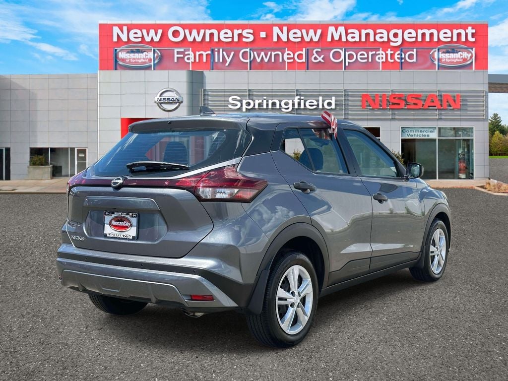 2024 Nissan Kicks S