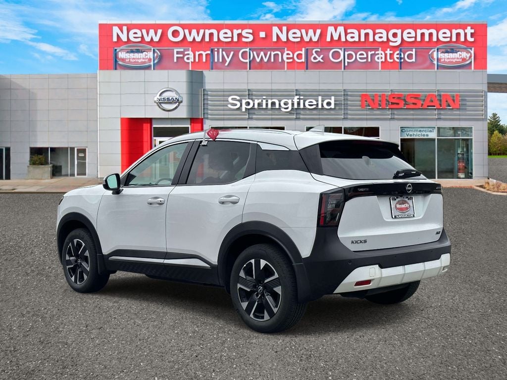 2025 Nissan Kicks SV
