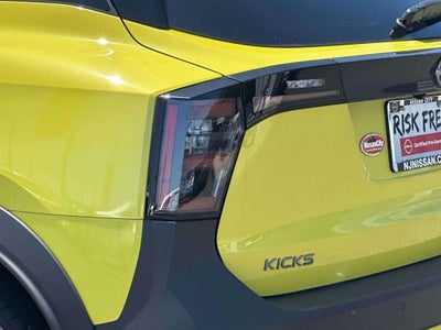 2025 Nissan Kicks SR