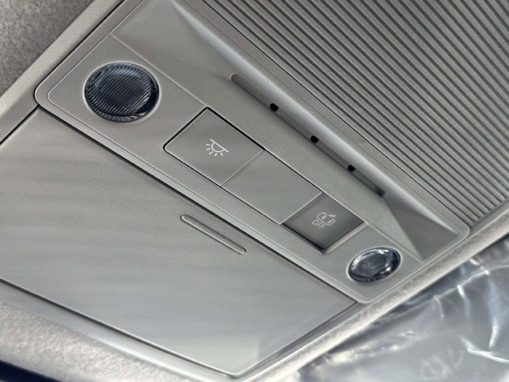 2027 Nissan Kicks SR