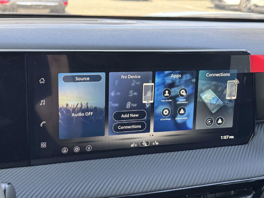 2027 Nissan Kicks SR