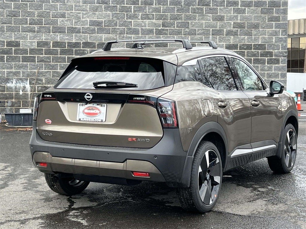 2026 Nissan Kicks SR