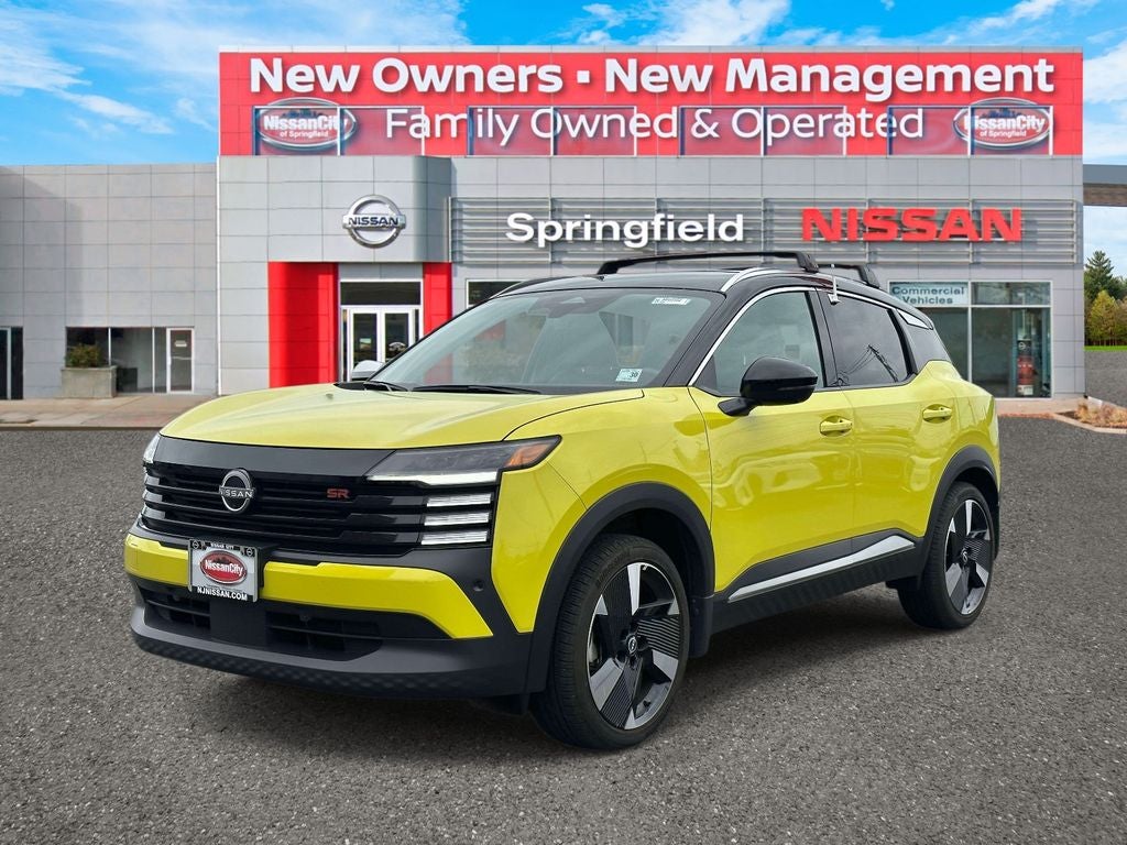 2025 Nissan Kicks SR