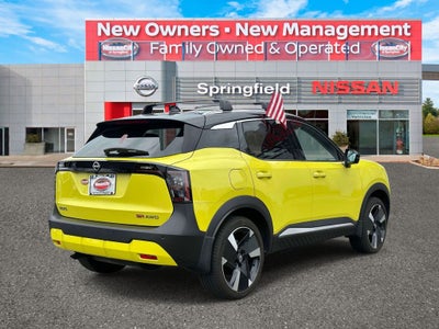 2025 Nissan Kicks SR