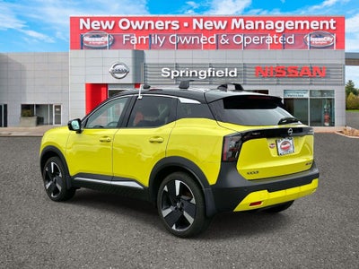 2025 Nissan Kicks SR