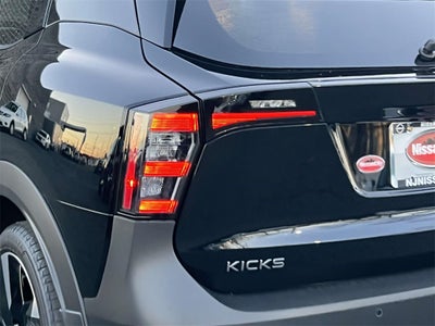 2026 Nissan Kicks SR